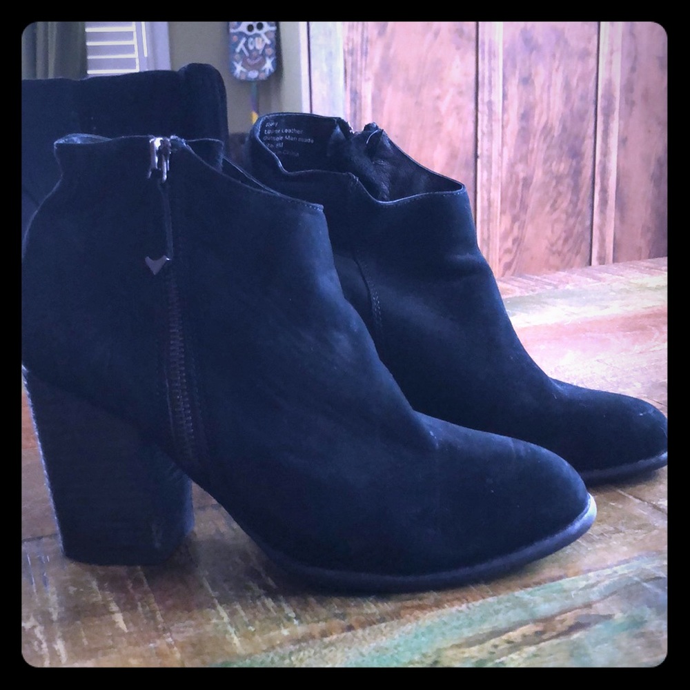 Matisse black booties
